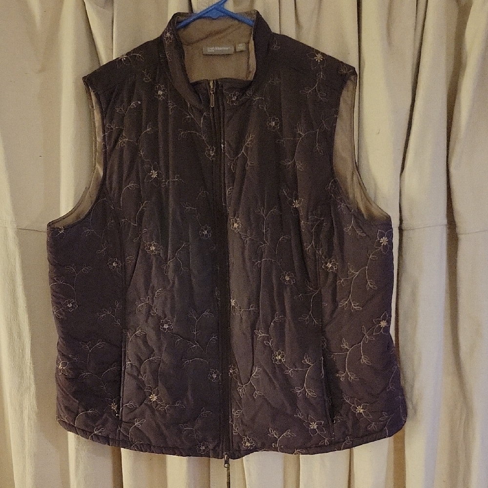 Floral Embroidered Vest